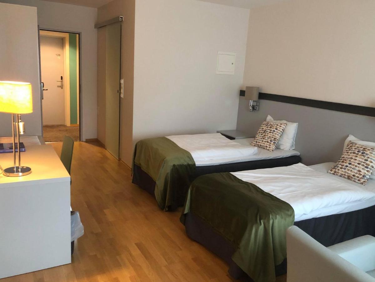 Skaslien Hotel & Guesthouse Kirkenaer Экстерьер фото